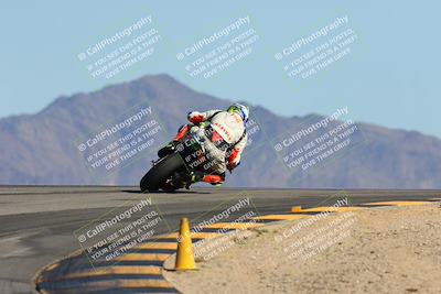 media/Oct-19-2024-CVMA (Sat) [[7df39c5a0d]]/Race 8- Formula 40 MW and LW/